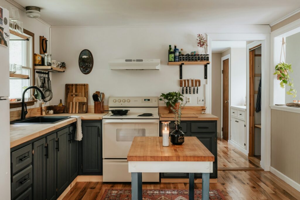 Cottage-style kitchen with plenty of worktop space